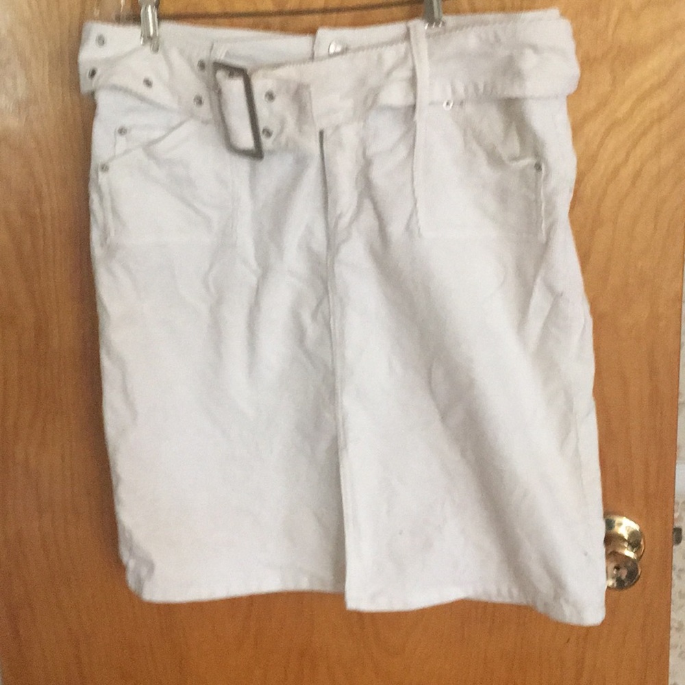Rave R4R Jeans brand corduroy skirt. Size 13